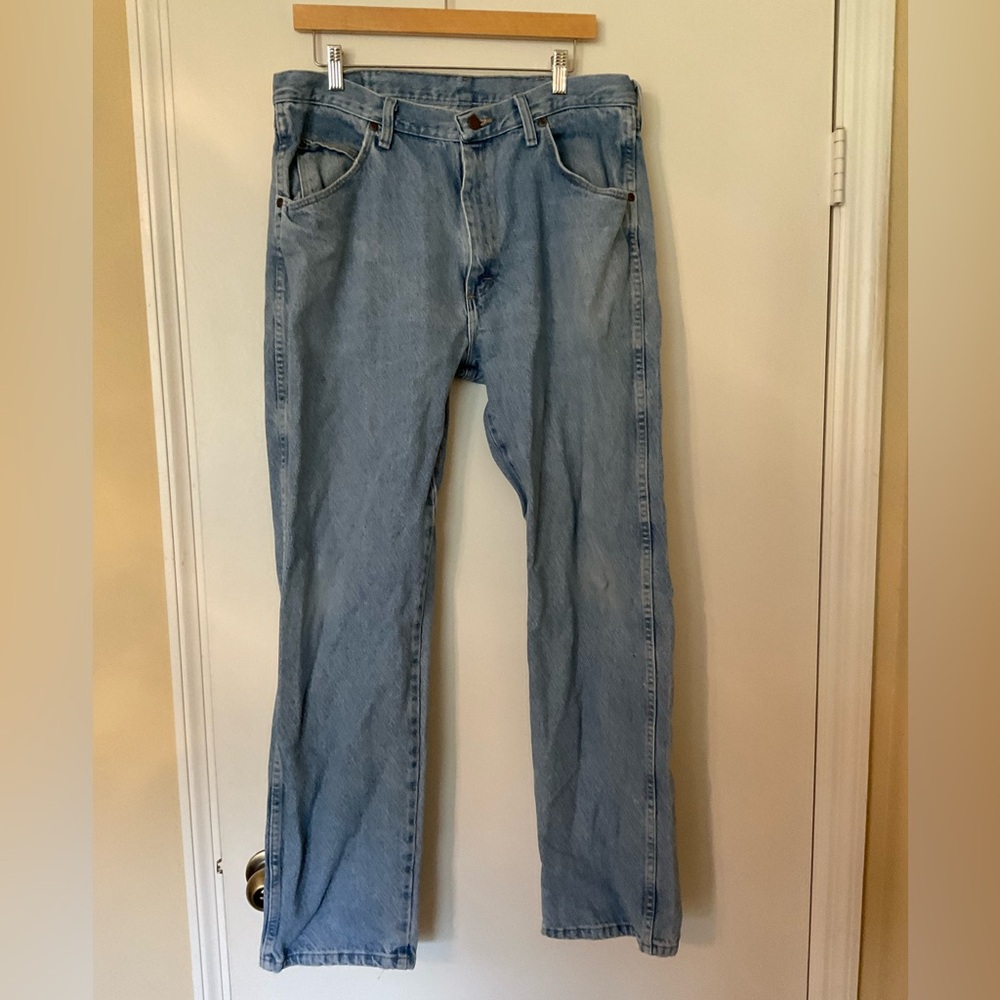 Men’s Wrangler Jeans